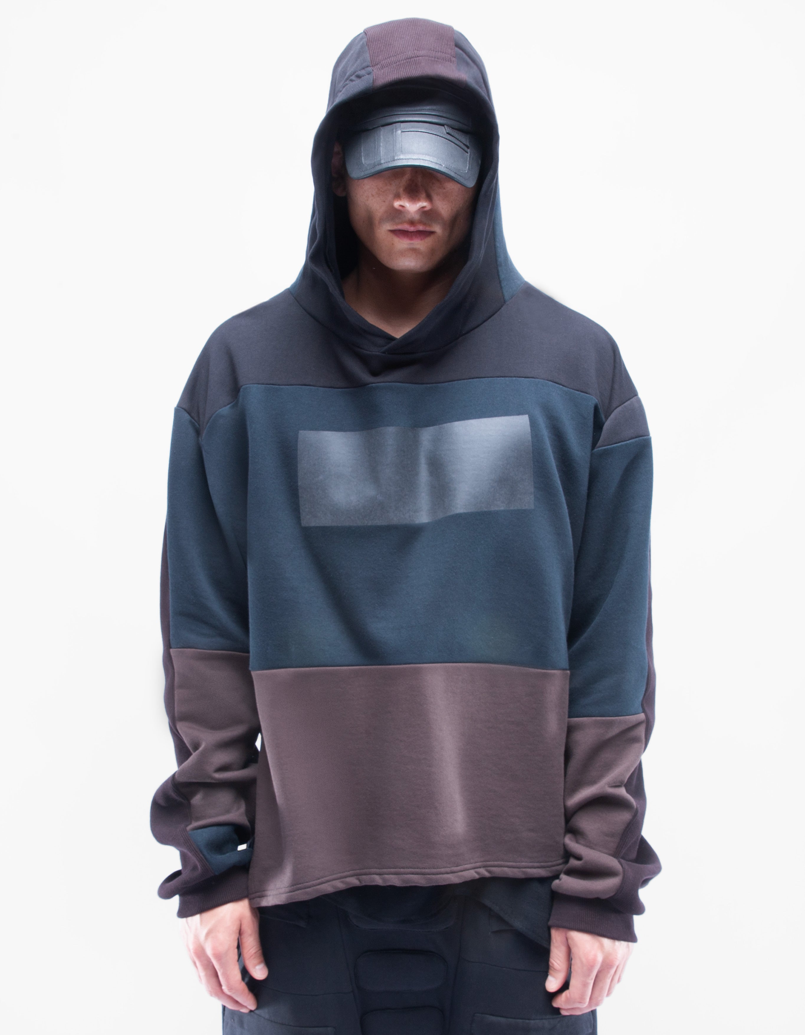 HOODY BREAKTHROUGH M